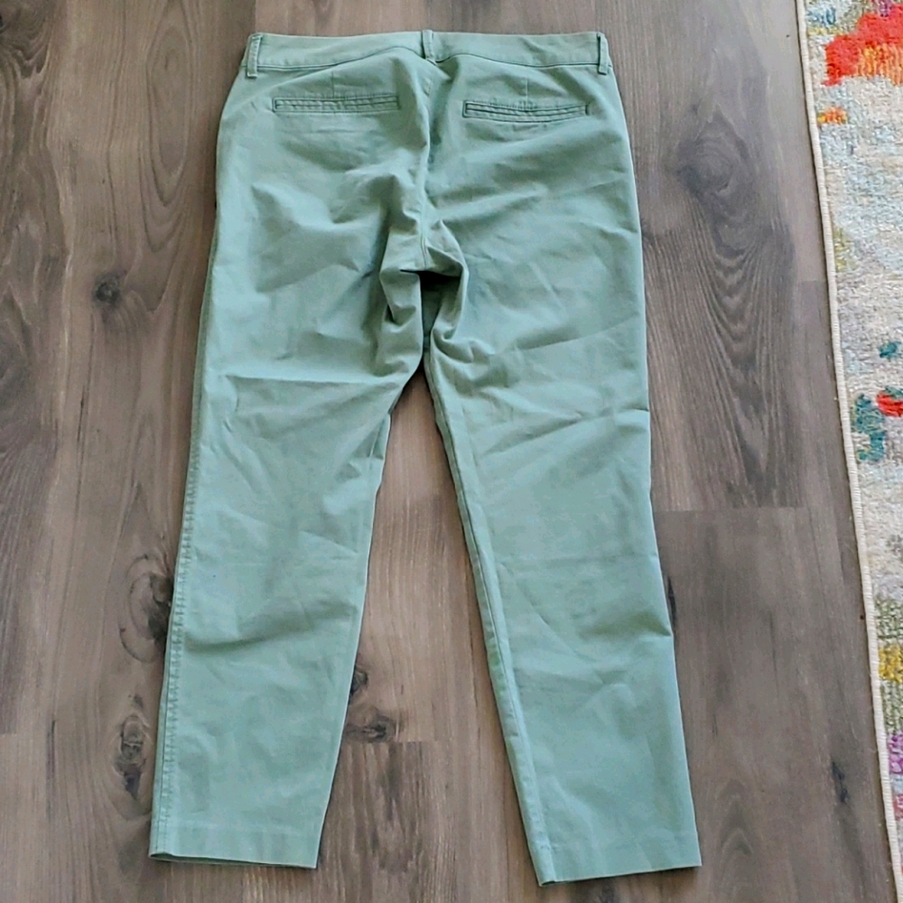 Pants/Slacks - Picture 2 of 3